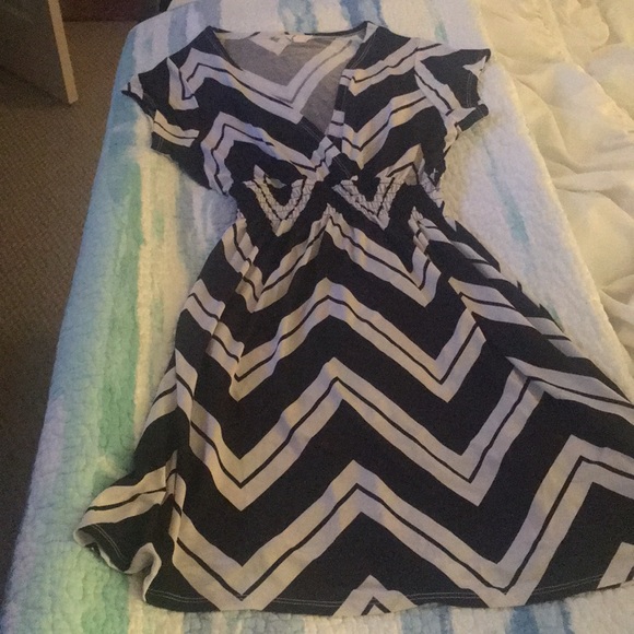 Black and white beach coverup/ sundress - Picture 2 of 4